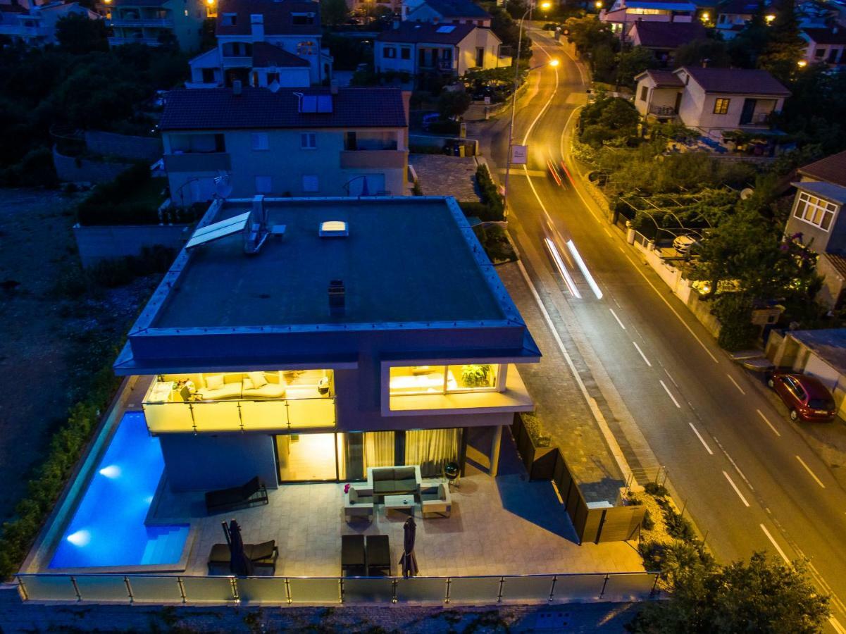 Luxury Apartment Imperia Krk Town Eksteriør billede