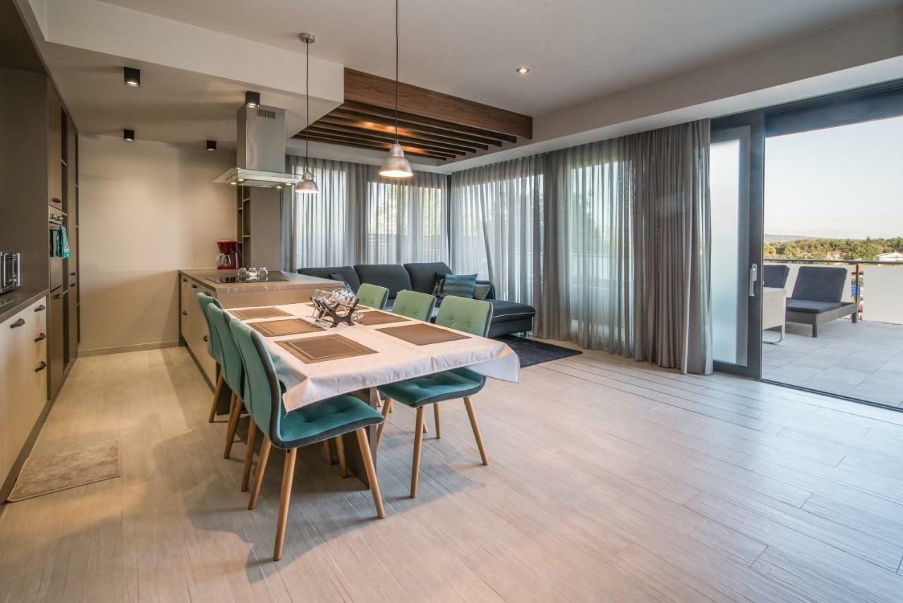 Luxury Apartment Imperia Krk Town Eksteriør billede