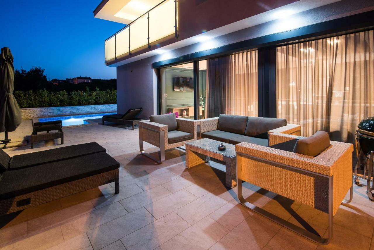 Luxury Apartment Imperia Krk Town Eksteriør billede