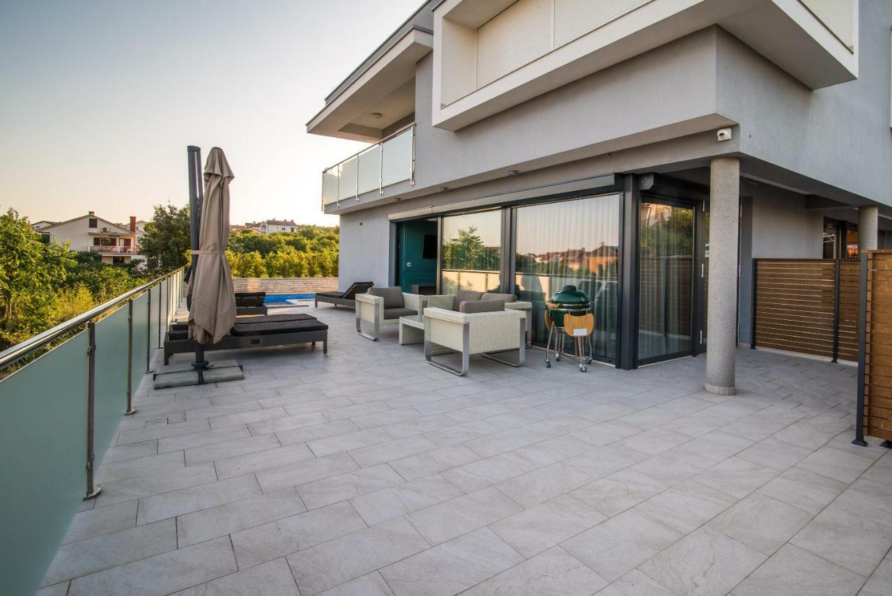 Luxury Apartment Imperia Krk Town Eksteriør billede